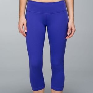 Wunder Under Crop *Reversible Bruised Berry/Black